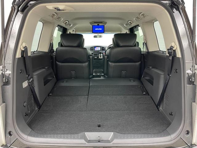 エルグランド ２５０ハイウェイスターアーバンクロム　社外ナビ　１０．２型フリップダウンモニター　両側電動スライドドア　ＨＩＤヘッドライト　バックカメラ　フルセグ　Ｂｌｕｅｔｏｏｔｈ　コーナーセンサー　スマートキー　ＣＤ／ＤＶＤ再生　純正アルミホイール（57枚目）