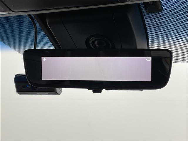 ヴェルファイア ２．５Ｚ　Ｇエディション　アルパイン１１インチナビ　サンルーフ　１２．８インチフリップダウンモニター　１００Ｖ電源　両側パワースライドドア　レーダークルーズコントロール　衝突軽減ブレーキ　デジタルインナーミラー　シートヒーター（6枚目）