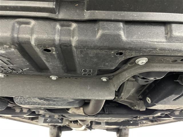 ヴェルファイア ２．５Ｚ　Ｇエディション　アルパイン１１インチナビ　サンルーフ　１２．８インチフリップダウンモニター　１００Ｖ電源　両側パワースライドドア　レーダークルーズコントロール　衝突軽減ブレーキ　デジタルインナーミラー　シートヒーター（22枚目）