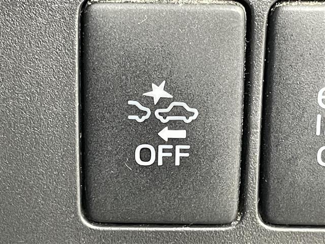 ムーヴ カスタム　Ｘ　ＶＳスマートセレクションＳＡ　ナビ　衝突軽減ブレーキ　ＥＴＣ　フルセグＴＶ　プッシュスタート　スマートキー　ＣＤ／ＤＶＤ再生　アイドリングストップ　ミュージックプレーヤー接続　純正フロアマット　純正アルミホイール　オートライト（4枚目）