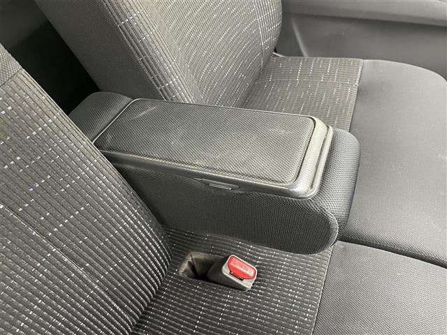 ムーヴ カスタム　Ｘ　ＶＳスマートセレクションＳＡ　ナビ　衝突軽減ブレーキ　ＥＴＣ　フルセグＴＶ　プッシュスタート　スマートキー　ＣＤ／ＤＶＤ再生　アイドリングストップ　ミュージックプレーヤー接続　純正フロアマット　純正アルミホイール　オートライト（39枚目）