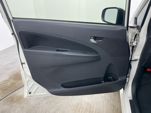 ムーヴ カスタム　Ｘ　ＶＳスマートセレクションＳＡ　ナビ　衝突軽減ブレーキ　ＥＴＣ　フルセグＴＶ　プッシュスタート　スマートキー　ＣＤ／ＤＶＤ再生　アイドリングストップ　ミュージックプレーヤー接続　純正フロアマット　純正アルミホイール　オートライト（49枚目）