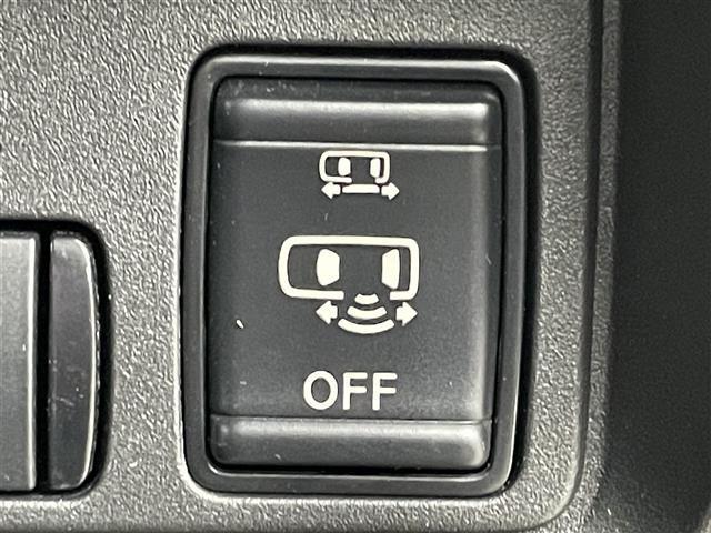 セレナ ｅ－パワー　ハイウェイスターＶ　プロパイロット　オートステップ　ワイヤレス充電　１２．３型ディスプレイオーディオ　両側電動スライドドア　全方位カメラ　レーダークルーズコントロール　コーナーセンサー　ＬＥＤ　純正バイザー　ＥＴＣ２．０（31枚目）