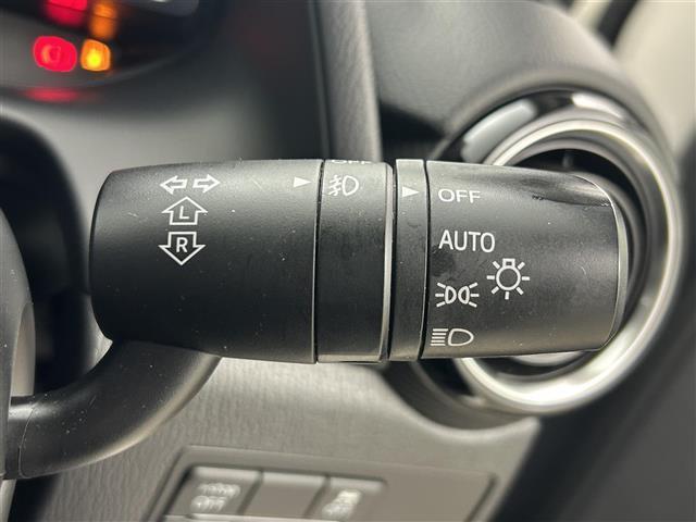 デミオ ＸＤツーリング　純正ナビ　バックカメラ　ブラインドスポットモニター　前席シートヒーター　ヘッドアップディスプレイ　クルーズコントロール　ＥＴＣ　衝突軽減ブレーキ　パドルシフト　ＬＥＤヘッドライト　アイドリングストップ（28枚目）