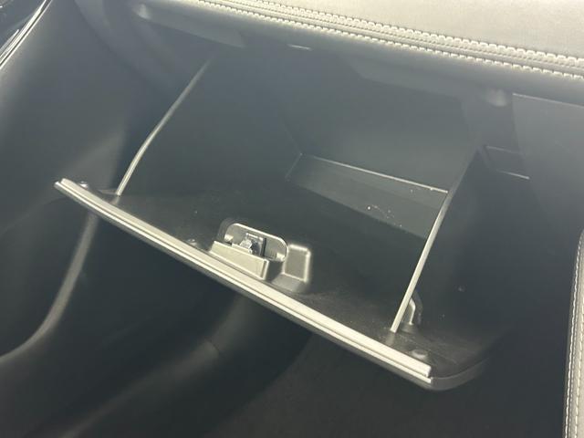 デミオ ＸＤツーリング　純正ナビ　バックカメラ　ブラインドスポットモニター　前席シートヒーター　ヘッドアップディスプレイ　クルーズコントロール　ＥＴＣ　衝突軽減ブレーキ　パドルシフト　ＬＥＤヘッドライト　アイドリングストップ（45枚目）