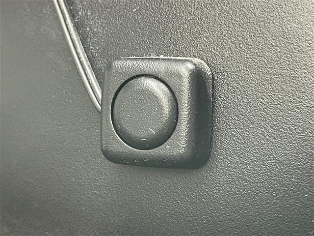 シエンタ Ｇ　純正ナビ　バックカメラ　両側パワースライドドア　ＬＥＤヘッドライト　オートライト　ビルトインＥＴＣ　シートヒーター　ステアリングスイッチ　プッシュスタート　スマートキー　前後ドライブレコーダー　地デジ（38枚目）