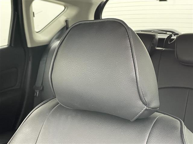 ノート ｅ－パワー　Ｘ　アルパイン９インチナビ　バックカメラ　ドライブレコーダー　衝突軽減ブレーキ　ＬＥＤヘッドライト　ＥＴＣ　オートハイビーム　オートライト　フルセグＴＶ　Ｂｌｕｅｔｏｏｔｈ　プッシュスタート　スマートキー（10枚目）