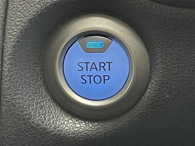 ノート ｅ－パワー　Ｘ　アルパイン９インチナビ　バックカメラ　ドライブレコーダー　衝突軽減ブレーキ　ＬＥＤヘッドライト　ＥＴＣ　オートハイビーム　オートライト　フルセグＴＶ　Ｂｌｕｅｔｏｏｔｈ　プッシュスタート　スマートキー（33枚目）