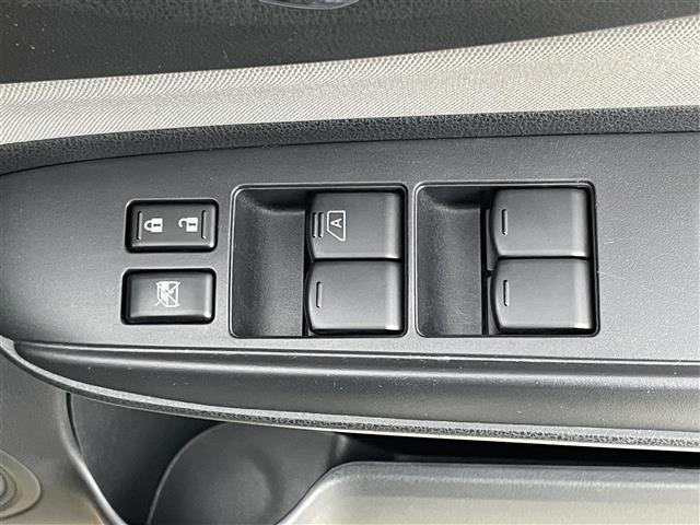 ノート ｅ－パワー　Ｘ　アルパイン９インチナビ　バックカメラ　ドライブレコーダー　衝突軽減ブレーキ　ＬＥＤヘッドライト　ＥＴＣ　オートハイビーム　オートライト　フルセグＴＶ　Ｂｌｕｅｔｏｏｔｈ　プッシュスタート　スマートキー（38枚目）