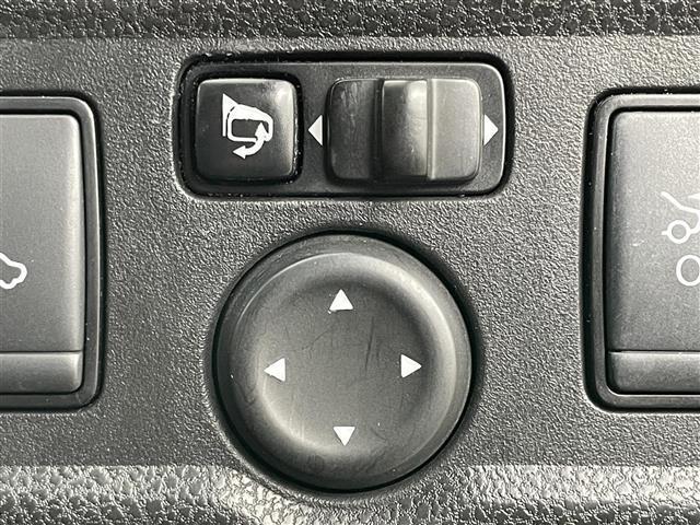 ノート ｅ－パワー　Ｘ　アルパイン９インチナビ　バックカメラ　ドライブレコーダー　衝突軽減ブレーキ　ＬＥＤヘッドライト　ＥＴＣ　オートハイビーム　オートライト　フルセグＴＶ　Ｂｌｕｅｔｏｏｔｈ　プッシュスタート　スマートキー（39枚目）