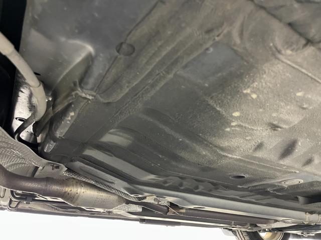 ノート ｅ－パワー　Ｘ　アルパイン９インチナビ　バックカメラ　ドライブレコーダー　衝突軽減ブレーキ　ＬＥＤヘッドライト　ＥＴＣ　オートハイビーム　オートライト　フルセグＴＶ　Ｂｌｕｅｔｏｏｔｈ　プッシュスタート　スマートキー（79枚目）