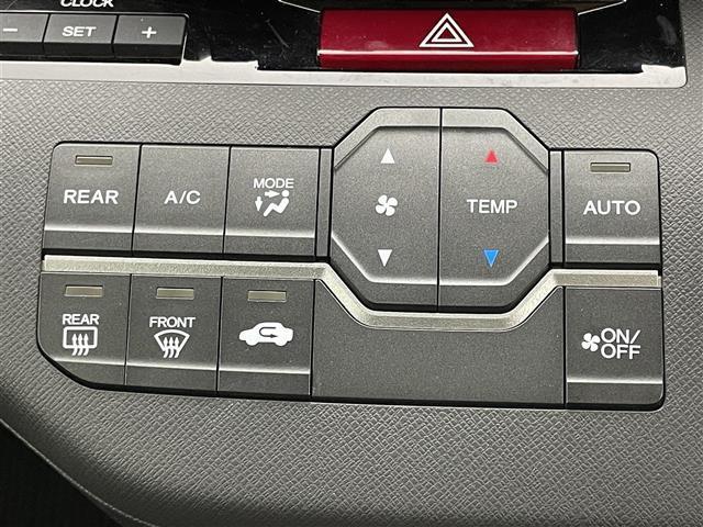 ステップワゴン Ｇ　Ｅセレクション　フリップダウンモニター　純正９インチナビ　バックカメラ　両側パワースライドドア　ビルトインＥＴＣ　ドライブレコーダー　フルセグＴＶ　ＣＤ　ＤＶＤ　アイドリングストップ　スマートキー　社外アルミホイール（26枚目）