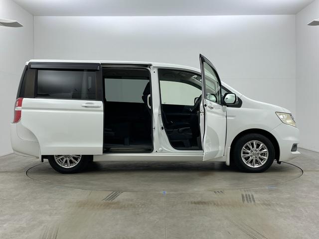 ステップワゴン Ｇ　Ｅセレクション　フリップダウンモニター　純正９インチナビ　バックカメラ　両側パワースライドドア　ビルトインＥＴＣ　ドライブレコーダー　フルセグＴＶ　ＣＤ　ＤＶＤ　アイドリングストップ　スマートキー　社外アルミホイール（68枚目）