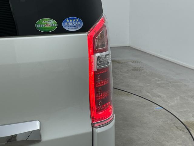 ステップワゴン Ｇ　Ｅセレクション　フリップダウンモニター　純正９インチナビ　バックカメラ　両側パワースライドドア　ビルトインＥＴＣ　ドライブレコーダー　フルセグＴＶ　ＣＤ　ＤＶＤ　アイドリングストップ　スマートキー　社外アルミホイール（73枚目）