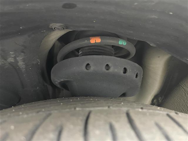 レヴォーグ 1.6GTアイサイト 純正ナビ バックカメラ ブラインドスポットモニター レーダークルーズコントロール パワーシート ETC 衝突軽減ブレーキ ドライブレコーダー パドルシフト LEDヘッドライト プッシュスタート(22枚目)