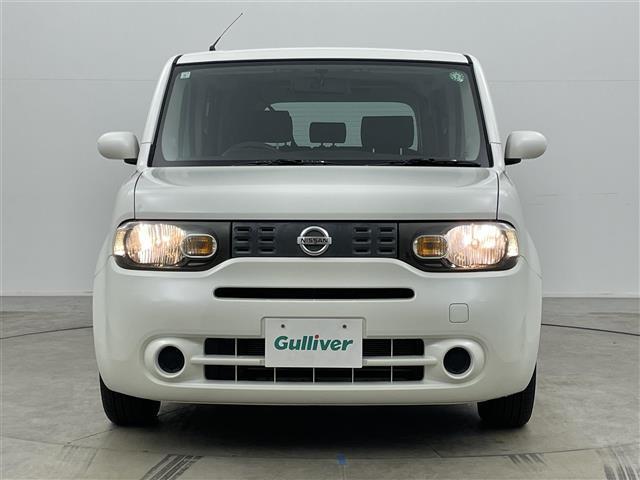 キューブ １５Ｘ　純正ナビ　バックカメラ　地デジＴＶ　スマートキー　プッシュスタート　ＤＶＤ再生　純正フロアマット　ＣＤ　エアコン　パワーウィンドウ　横滑り防止装置　ダブルエアバック　アイドリングストップ　ベンチシート（17枚目）