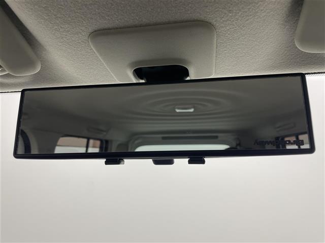 キューブ １５Ｘ　純正ナビ　バックカメラ　地デジＴＶ　スマートキー　プッシュスタート　ＤＶＤ再生　純正フロアマット　ＣＤ　エアコン　パワーウィンドウ　横滑り防止装置　ダブルエアバック　アイドリングストップ　ベンチシート（36枚目）