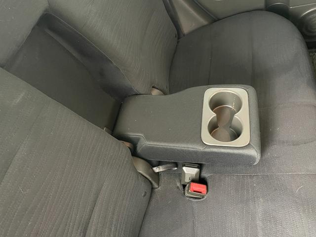 キューブ １５Ｘ　純正ナビ　バックカメラ　地デジＴＶ　スマートキー　プッシュスタート　ＤＶＤ再生　純正フロアマット　ＣＤ　エアコン　パワーウィンドウ　横滑り防止装置　ダブルエアバック　アイドリングストップ　ベンチシート（46枚目）