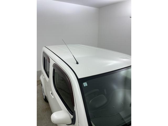 キューブ １５Ｘ　純正ナビ　バックカメラ　地デジＴＶ　スマートキー　プッシュスタート　ＤＶＤ再生　純正フロアマット　ＣＤ　エアコン　パワーウィンドウ　横滑り防止装置　ダブルエアバック　アイドリングストップ　ベンチシート（63枚目）