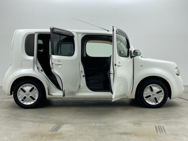 キューブ １５Ｘ　純正ナビ　バックカメラ　地デジＴＶ　スマートキー　プッシュスタート　ＤＶＤ再生　純正フロアマット　ＣＤ　エアコン　パワーウィンドウ　横滑り防止装置　ダブルエアバック　アイドリングストップ　ベンチシート（68枚目）