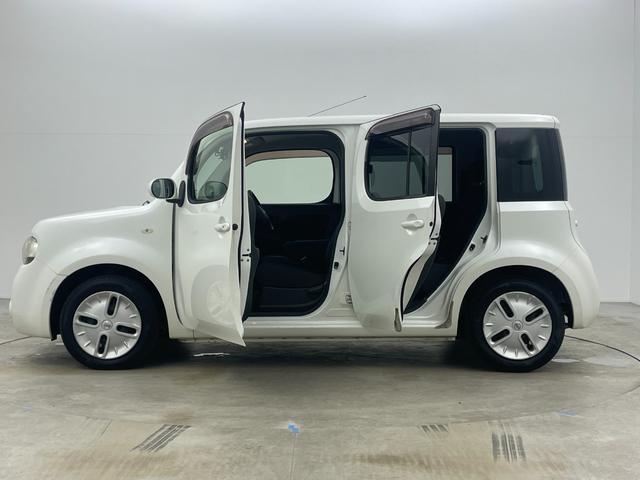 キューブ １５Ｘ　純正ナビ　バックカメラ　地デジＴＶ　スマートキー　プッシュスタート　ＤＶＤ再生　純正フロアマット　ＣＤ　エアコン　パワーウィンドウ　横滑り防止装置　ダブルエアバック　アイドリングストップ　ベンチシート（70枚目）