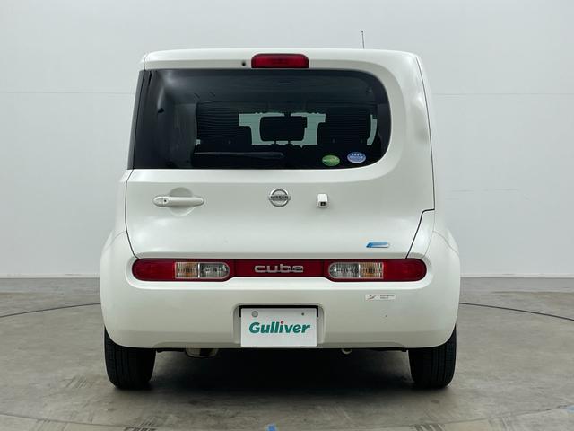 キューブ １５Ｘ　純正ナビ　バックカメラ　地デジＴＶ　スマートキー　プッシュスタート　ＤＶＤ再生　純正フロアマット　ＣＤ　エアコン　パワーウィンドウ　横滑り防止装置　ダブルエアバック　アイドリングストップ　ベンチシート（71枚目）