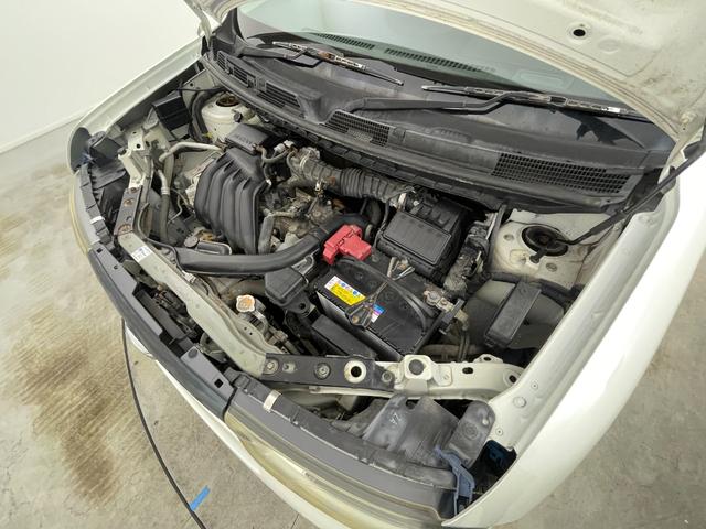 キューブ １５Ｘ　純正ナビ　バックカメラ　地デジＴＶ　スマートキー　プッシュスタート　ＤＶＤ再生　純正フロアマット　ＣＤ　エアコン　パワーウィンドウ　横滑り防止装置　ダブルエアバック　アイドリングストップ　ベンチシート（75枚目）