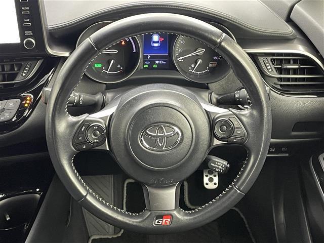 C-HR S GRスポーツ 全方位カメラ 純正8インチディスプレイオーディオ BSM ビルトインETC2.0 トヨタセーフティセンス レーダークルーズコントロール LEDヘッドライト AC100V シートヒーター スマートキー(7枚目)