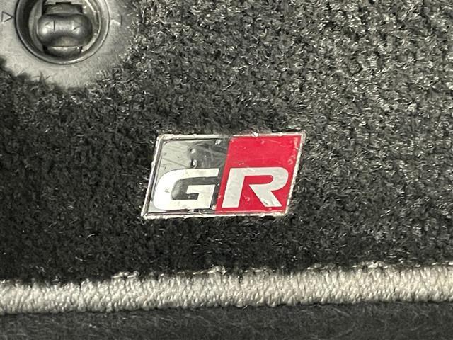 C-HR S GRスポーツ 全方位カメラ 純正8インチディスプレイオーディオ BSM ビルトインETC2.0 トヨタセーフティセンス レーダークルーズコントロール LEDヘッドライト AC100V シートヒーター スマートキー(34枚目)