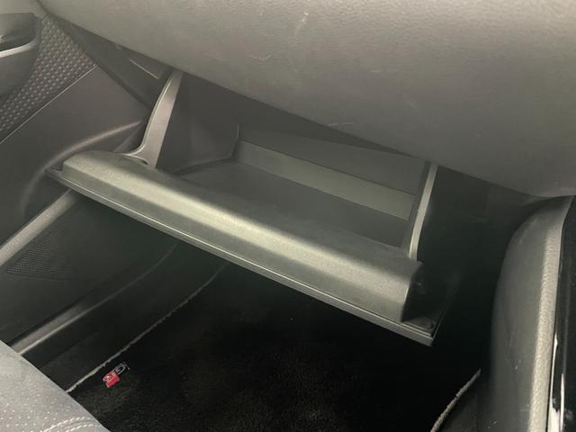 C-HR S GRスポーツ 全方位カメラ 純正8インチディスプレイオーディオ BSM ビルトインETC2.0 トヨタセーフティセンス レーダークルーズコントロール LEDヘッドライト AC100V シートヒーター スマートキー(47枚目)