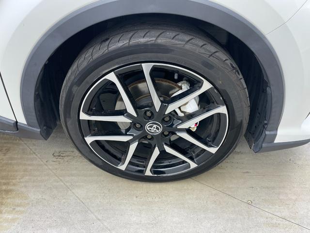 C-HR S GRスポーツ 全方位カメラ 純正8インチディスプレイオーディオ BSM ビルトインETC2.0 トヨタセーフティセンス レーダークルーズコントロール LEDヘッドライト AC100V シートヒーター スマートキー(76枚目)