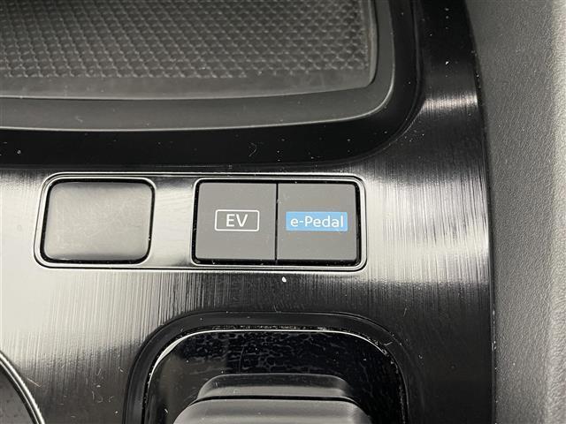 エクストレイル X 純正12.3インチナビ アラウンドビューモニター プロパイロット ルーフレール パワーシート シートメモリー 純正前後ドラレコ コーナーセンサー LEDヘッドライト オートライト デジタルインナーミラ(35枚目)