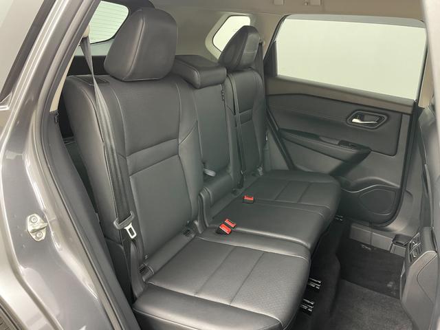 エクストレイル X 純正12.3インチナビ アラウンドビューモニター プロパイロット ルーフレール パワーシート シートメモリー 純正前後ドラレコ コーナーセンサー LEDヘッドライト オートライト デジタルインナーミラ(56枚目)