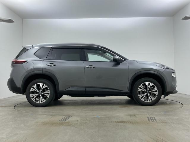 エクストレイル X 純正12.3インチナビ アラウンドビューモニター プロパイロット ルーフレール パワーシート シートメモリー 純正前後ドラレコ コーナーセンサー LEDヘッドライト オートライト デジタルインナーミラ(67枚目)