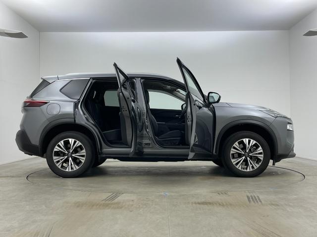 エクストレイル X 純正12.3インチナビ アラウンドビューモニター プロパイロット ルーフレール パワーシート シートメモリー 純正前後ドラレコ コーナーセンサー LEDヘッドライト オートライト デジタルインナーミラ(68枚目)