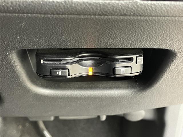 ムーヴ カスタム　Ｘ　ハイパーＳＡ　ナビ　バックカメラ　ＬＥＤヘッドライト　スマートキー　ＥＴＣ　ＴＶ　ＣＤ　プッシュスタート　純正フロアマット　純正アルミホイール　オートライト　スペアキー　アイドリングストップ　フォグランプ　禁煙車（4枚目）