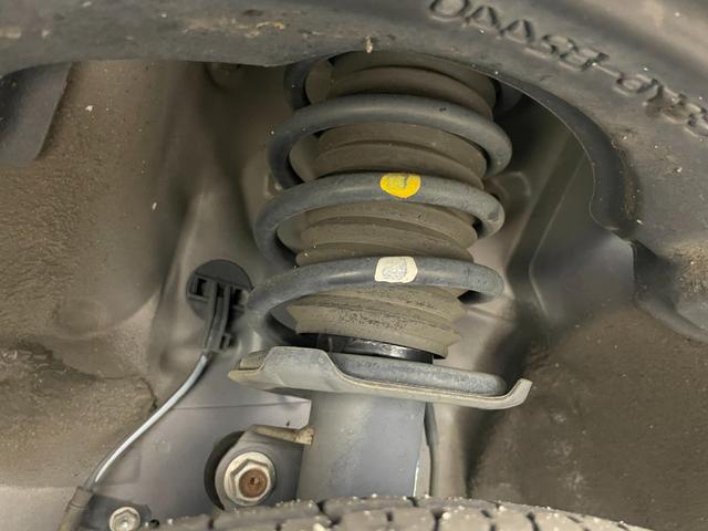 ムーヴ カスタム　Ｘ　ハイパーＳＡ　ナビ　バックカメラ　ＬＥＤヘッドライト　スマートキー　ＥＴＣ　ＴＶ　ＣＤ　プッシュスタート　純正フロアマット　純正アルミホイール　オートライト　スペアキー　アイドリングストップ　フォグランプ　禁煙車（78枚目）