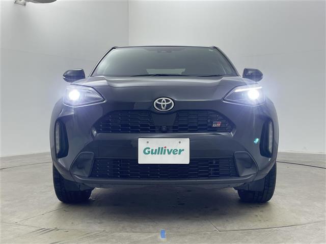 ヤリスクロス ハイブリッド GRスポーツ 純正8インチナビ 全方位カメラ レーダークルーズコントロール ビルトインETC シートヒーター LEDヘッドライト ステアリングヒーター 電動リアゲート コーナーセンサー オートハイビーム スペアキー(16枚目)