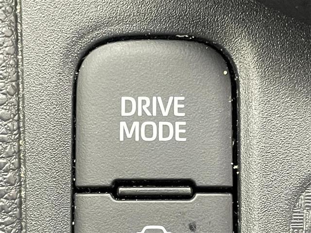 ヤリスクロス ハイブリッド GRスポーツ 純正8インチナビ 全方位カメラ レーダークルーズコントロール ビルトインETC シートヒーター LEDヘッドライト ステアリングヒーター 電動リアゲート コーナーセンサー オートハイビーム スペアキー(36枚目)