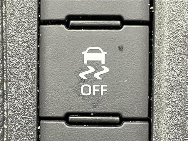 ヤリスクロス ハイブリッド GRスポーツ 純正8インチナビ 全方位カメラ レーダークルーズコントロール ビルトインETC シートヒーター LEDヘッドライト ステアリングヒーター 電動リアゲート コーナーセンサー オートハイビーム スペアキー(37枚目)