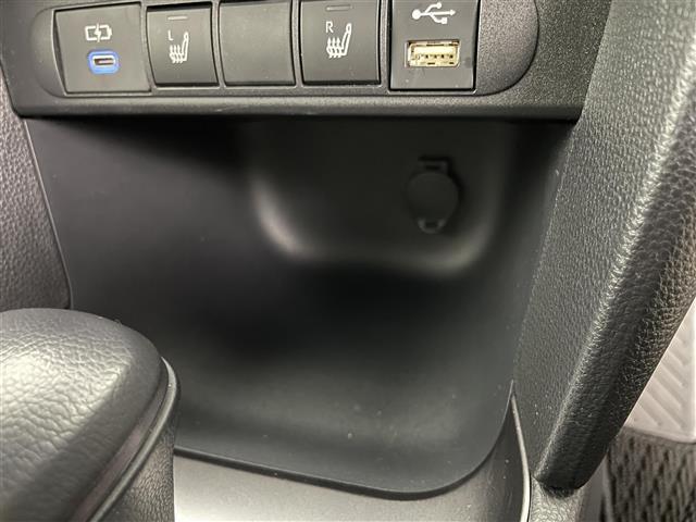 ヤリスクロス ハイブリッド GRスポーツ 純正8インチナビ 全方位カメラ レーダークルーズコントロール ビルトインETC シートヒーター LEDヘッドライト ステアリングヒーター 電動リアゲート コーナーセンサー オートハイビーム スペアキー(41枚目)