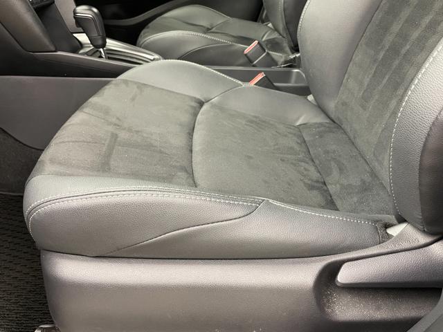 ヤリスクロス ハイブリッド GRスポーツ 純正8インチナビ 全方位カメラ レーダークルーズコントロール ビルトインETC シートヒーター LEDヘッドライト ステアリングヒーター 電動リアゲート コーナーセンサー オートハイビーム スペアキー(48枚目)