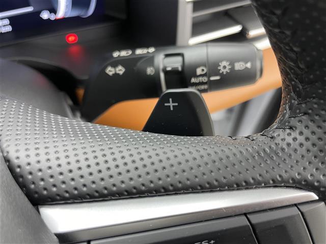 アウトランダーＰＨＥＶ Ｐ　サンルーフ　ＢＯＳＥサウンド　純正１０．２５インチナビ　全方位カメラ　ビルトインＥＴＣ２．０　ＬＥＤヘッドライト　追従型クルーズコントロール　シートヒーター　衝突軽減ブレーキ　ドライブレコーダー（33枚目）