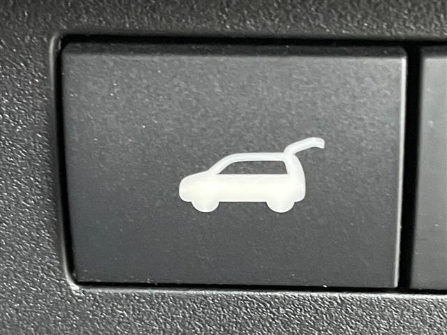 アウトランダーＰＨＥＶ Ｐ　サンルーフ　ＢＯＳＥサウンド　純正１０．２５インチナビ　全方位カメラ　ビルトインＥＴＣ２．０　ＬＥＤヘッドライト　追従型クルーズコントロール　シートヒーター　衝突軽減ブレーキ　ドライブレコーダー（38枚目）