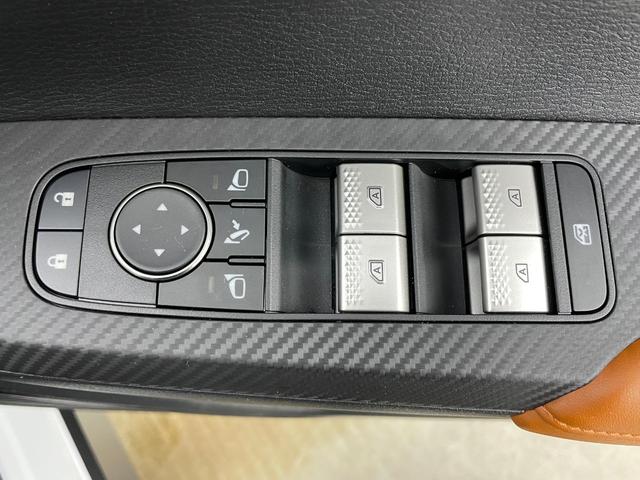 アウトランダーＰＨＥＶ Ｐ　サンルーフ　ＢＯＳＥサウンド　純正１０．２５インチナビ　全方位カメラ　ビルトインＥＴＣ２．０　ＬＥＤヘッドライト　追従型クルーズコントロール　シートヒーター　衝突軽減ブレーキ　ドライブレコーダー（47枚目）