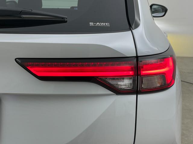 アウトランダーＰＨＥＶ Ｐ　サンルーフ　ＢＯＳＥサウンド　純正１０．２５インチナビ　全方位カメラ　ビルトインＥＴＣ２．０　ＬＥＤヘッドライト　追従型クルーズコントロール　シートヒーター　衝突軽減ブレーキ　ドライブレコーダー（73枚目）