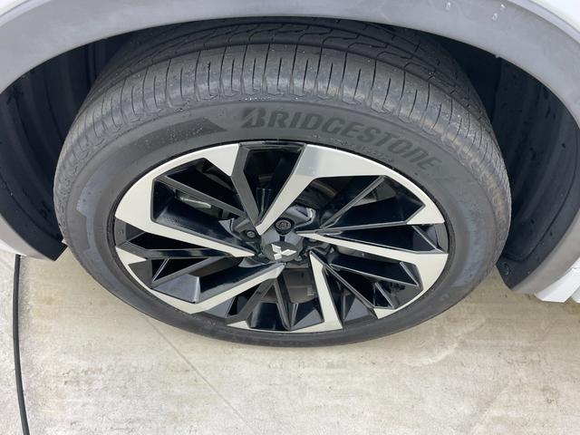 アウトランダーＰＨＥＶ Ｐ　サンルーフ　ＢＯＳＥサウンド　純正１０．２５インチナビ　全方位カメラ　ビルトインＥＴＣ２．０　ＬＥＤヘッドライト　追従型クルーズコントロール　シートヒーター　衝突軽減ブレーキ　ドライブレコーダー（76枚目）