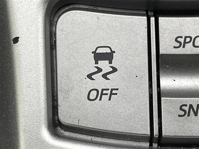 ８６ ＧＴ　モデリスタエアロ純正ナビ　Ｂｌｕｅｔｏｏｔｈ　バックカメラ　クルーズコントロール　ＬＥＤヘッドライト　オートライト　フォグライト　パドルシフト　オートライト　純正フロアマット　純正１７インチアルミ（35枚目）