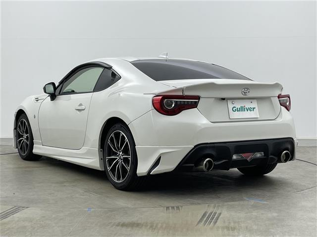 ８６ ＧＴ　モデリスタエアロ純正ナビ　Ｂｌｕｅｔｏｏｔｈ　バックカメラ　クルーズコントロール　ＬＥＤヘッドライト　オートライト　フォグライト　パドルシフト　オートライト　純正フロアマット　純正１７インチアルミ（43枚目）