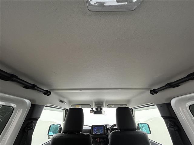 ジムニー ＸＣ　純正８型ナビ　バックカメラ　社外マフラー　マッドフラップ　シートカバー　シートヒーター　ＬＥＤヘッドライト　　フォグライト　ドライブレコーダー　スズキセーフティーサポート　純正アルミ　フロアマット（12枚目）